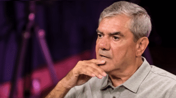 Yılmaz Özdil: “Türk olmak kusur gibi gösteriliyor”